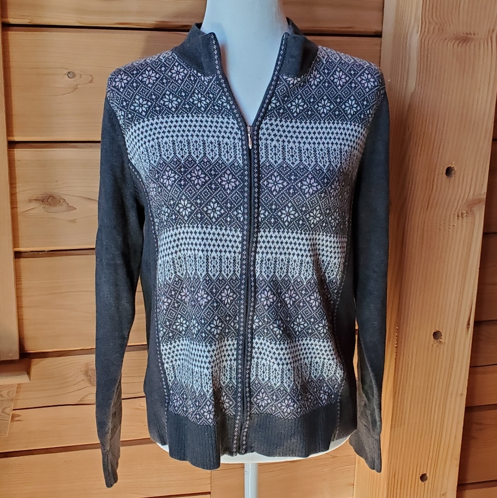Christopher and Banks Gray Snowflake Design‎ Full Front Zip Cotton Sweate…
